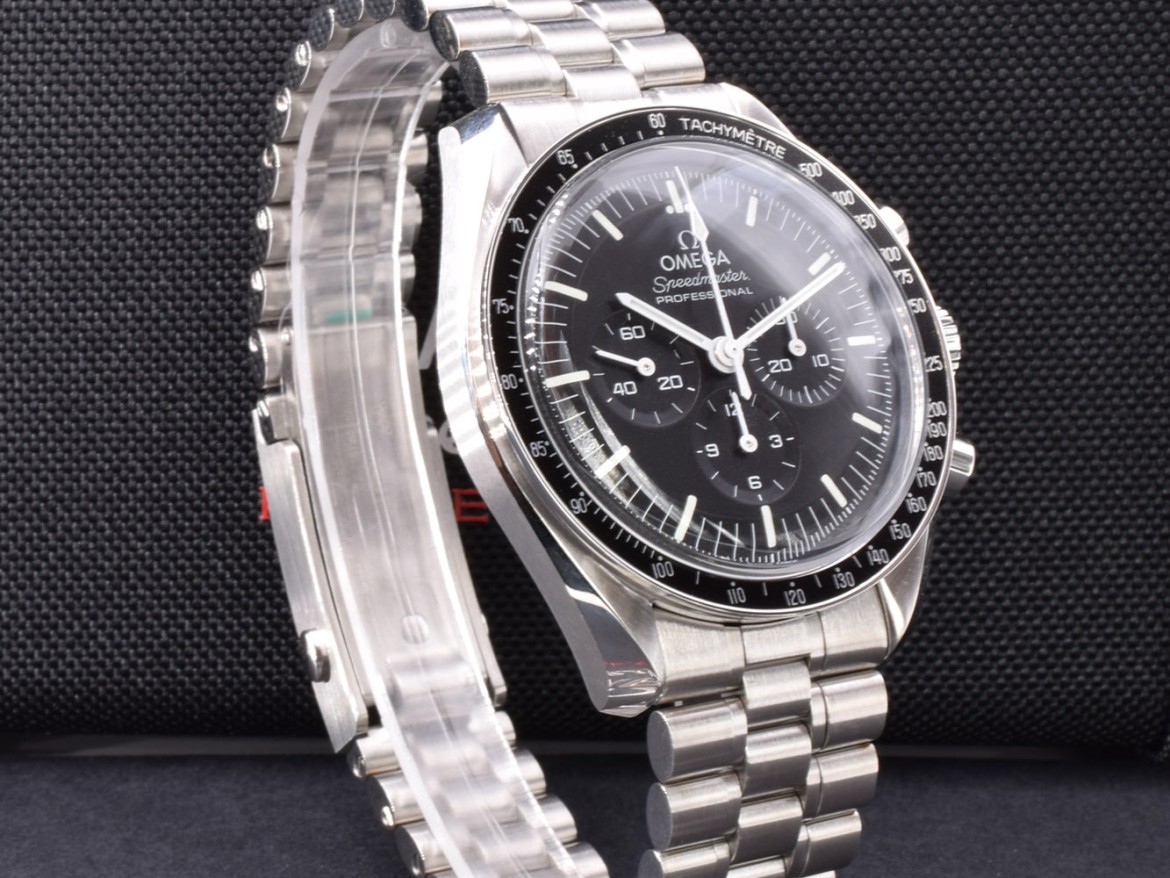 Professional Moonwatch New