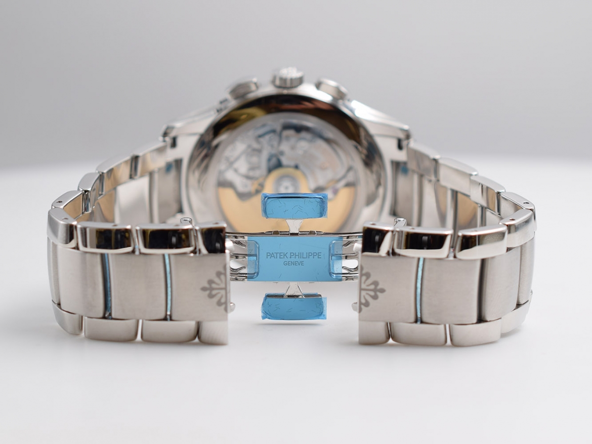 5905/1A-001 Annual Calendar  new 2021