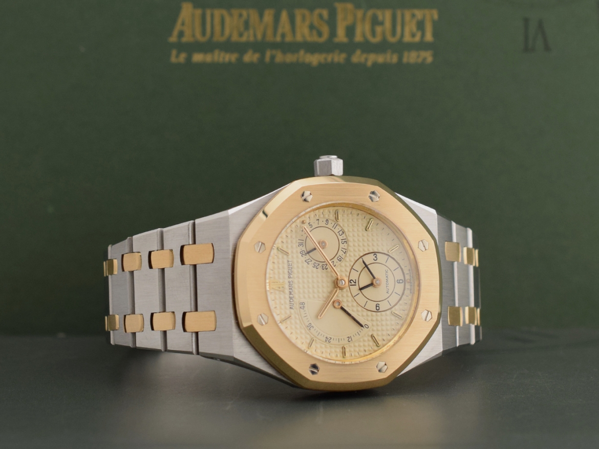 Dual Time Vintage  Ref 25730SA Gold Steel Papers  like new