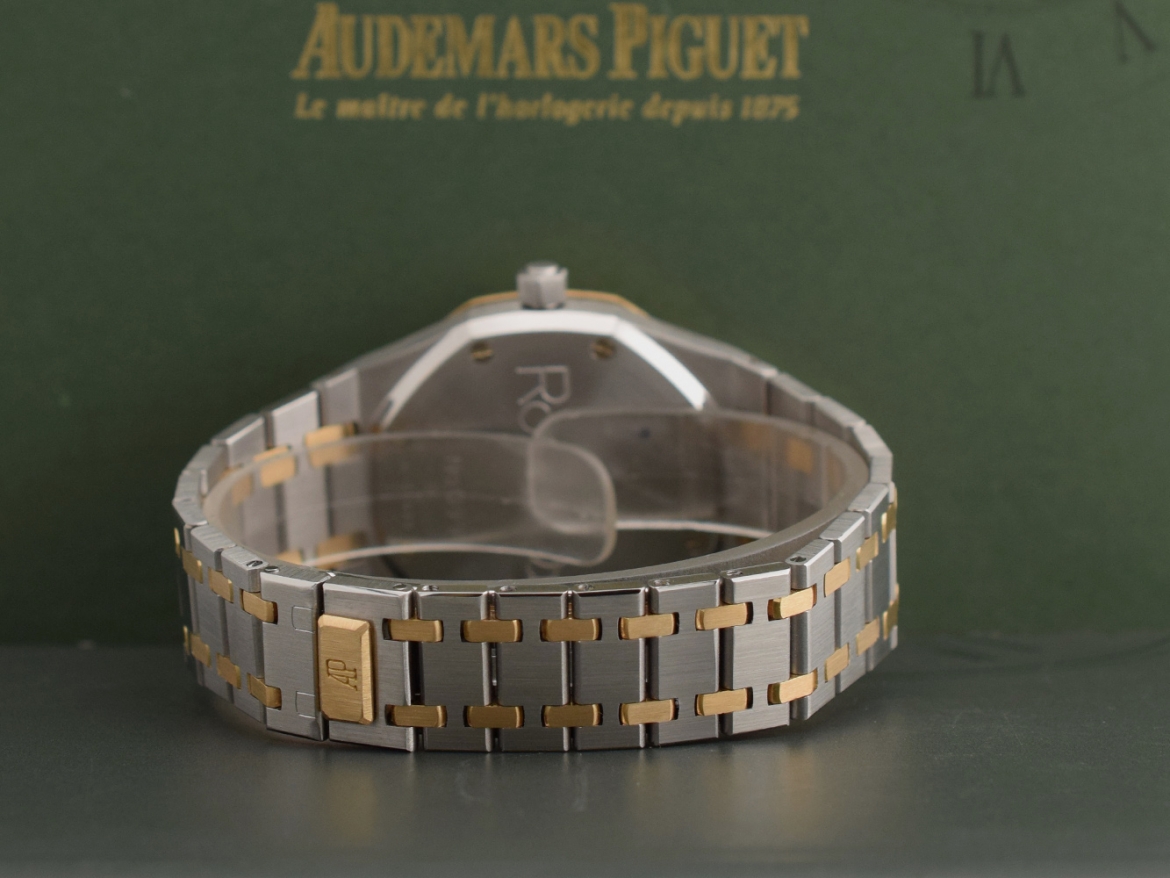 Dual Time Vintage  Ref 25730SA Gold Steel Papers  like new