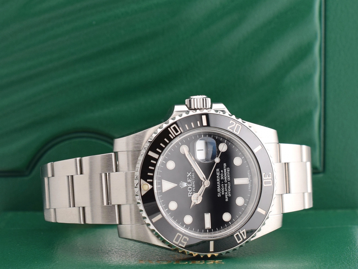 116610LN Like new 2012 - Full set