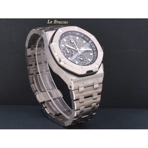 Titanium Grey 42mm Full set.   Like New