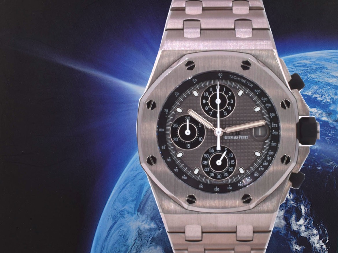 Titanium Grey 42mm Full set.   Like New