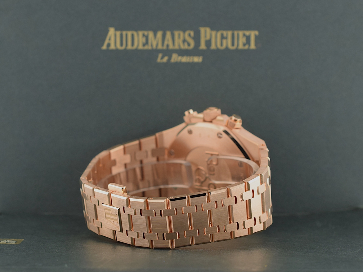 26320OR Chronograph Certified - Like new 2017