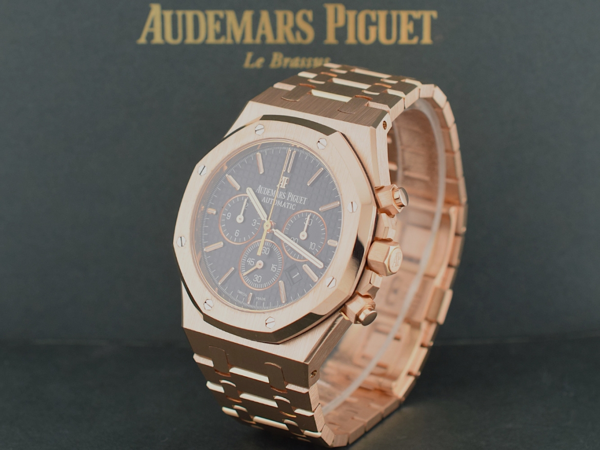 26320OR Chronograph Certified - Like new 2017