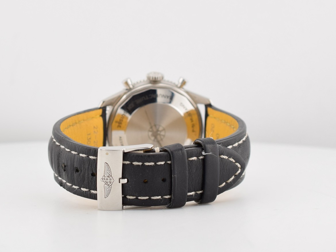 Avi Chronograph 42