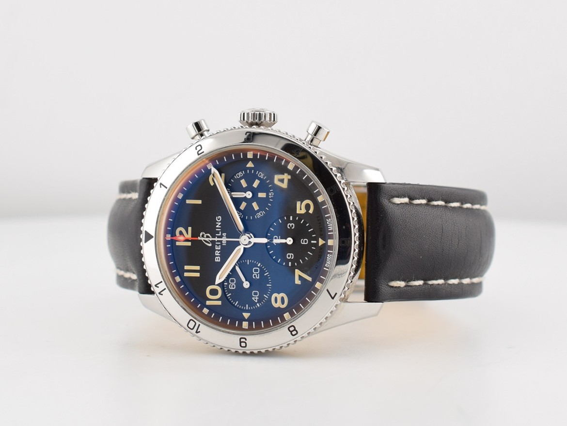 Avi Chronograph 42