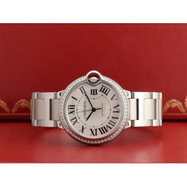 W4BB0017 Diamond bezel - Like new 2019