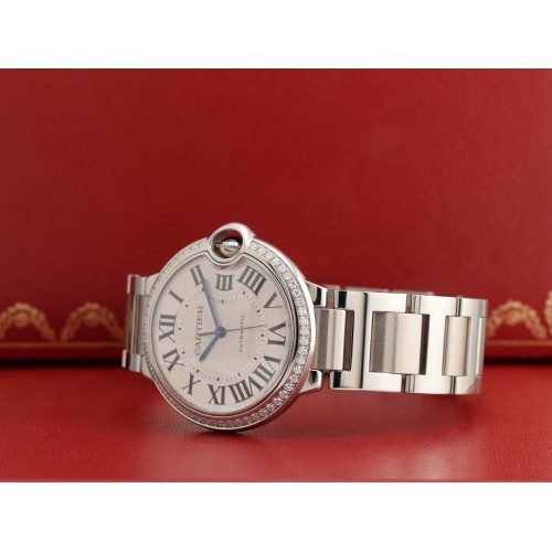 W4BB0017 Diamond bezel - Like new 2019