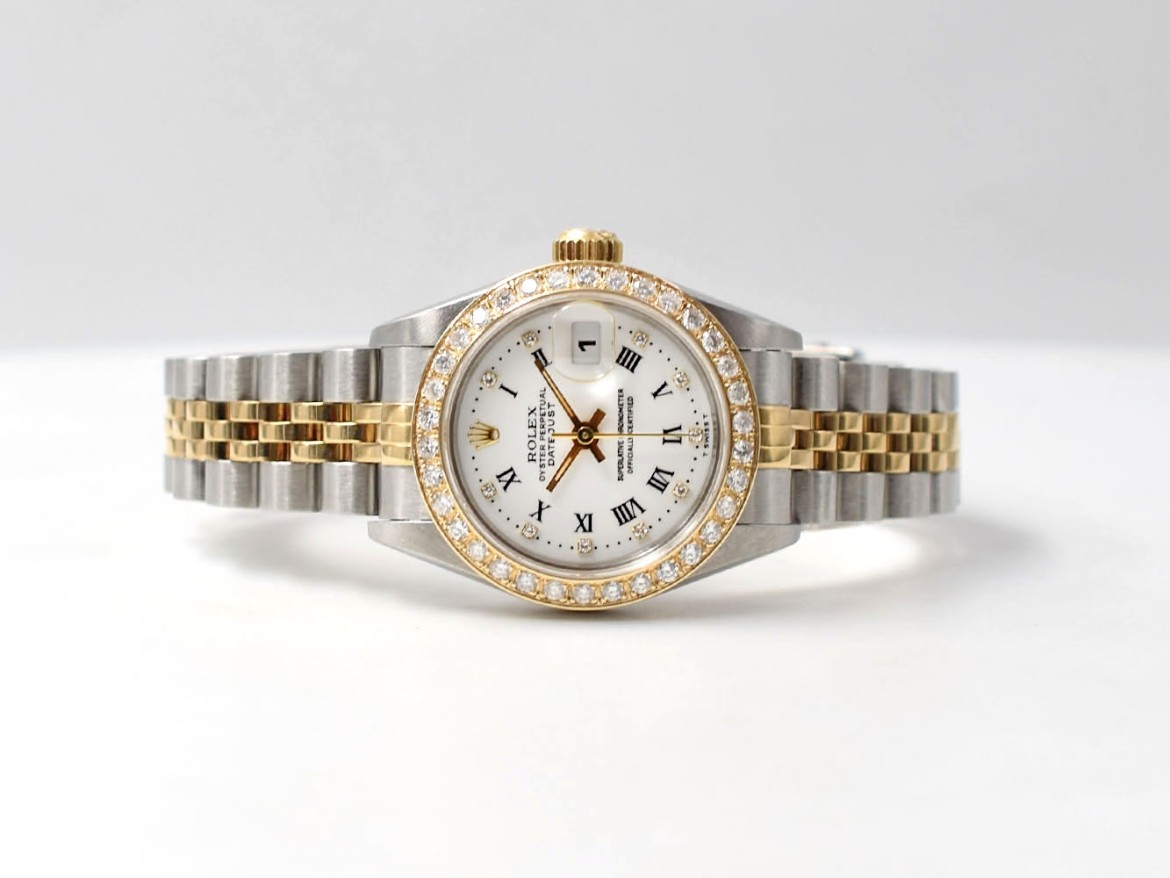 69173 White Roman Dial With Diamonds & After Diamonds Bezel - Full Set 26mm