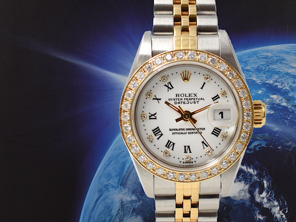 69173 White Roman Dial With Diamonds & After Diamonds Bezel - Full Set 26mm