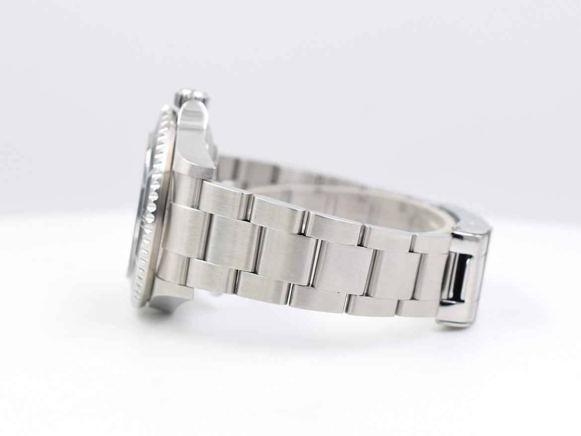 16600 2003 - Full set