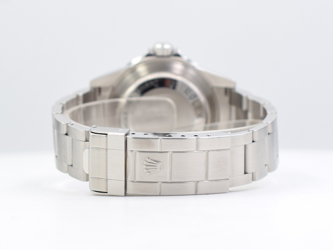 16600 2003 - Full set