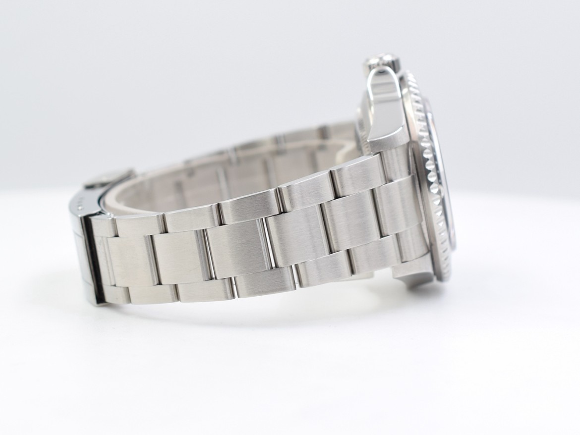 16600 2003 - Full set