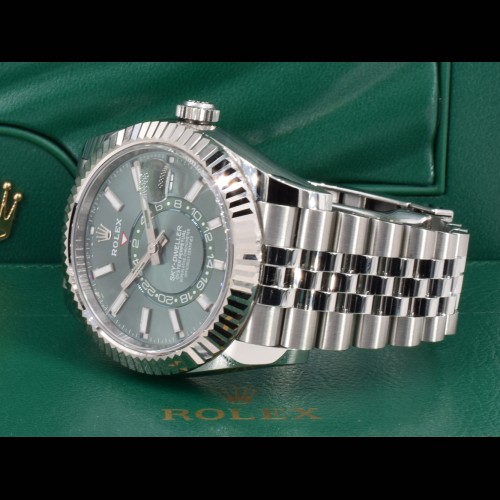 336934 Green - New 2024