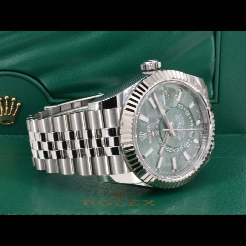 336934 Green - New 2024