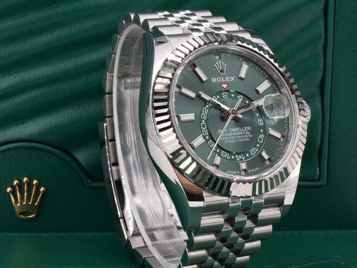 336934 Green - New 2024