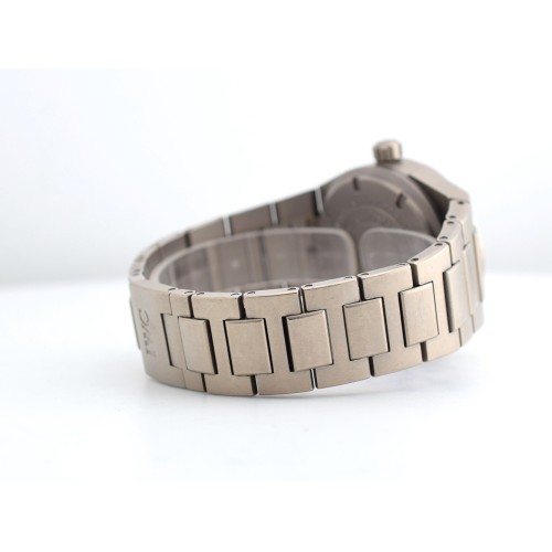 IW322702 Ingenieur Limited edition Titanium