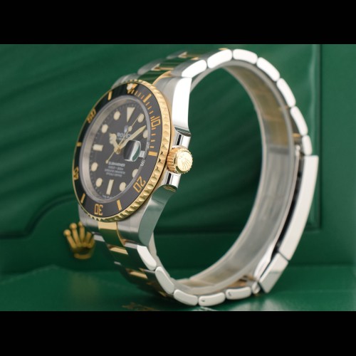 126613LN New 2021 - Full set