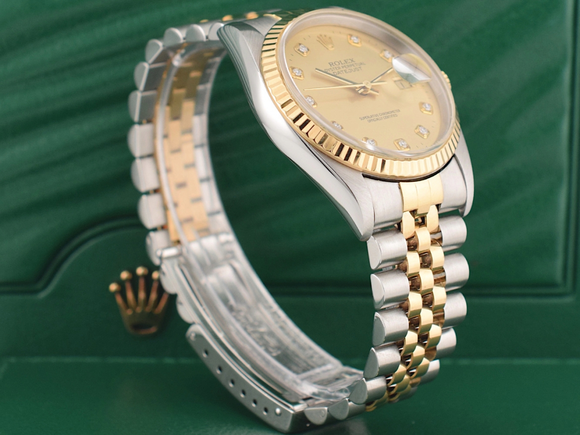 16233 Gold Dial With Big Diamonds - Full Set