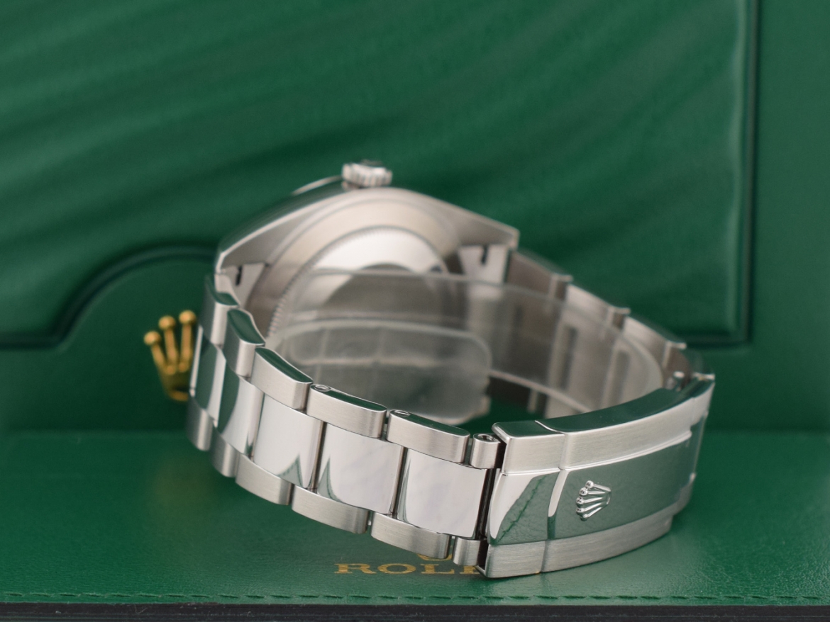 126300 Black Index Dial - Full Set 2018 41mm