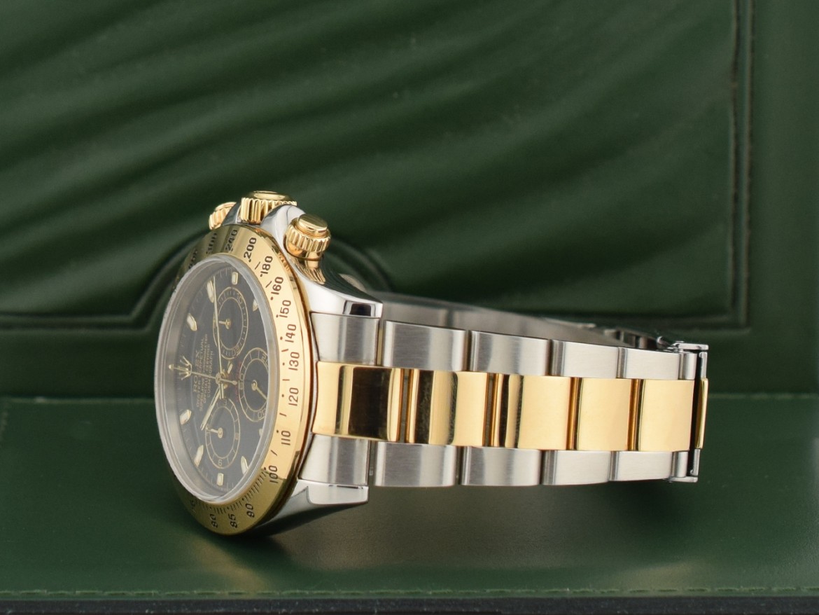 116523 Like new 2004 - Full set