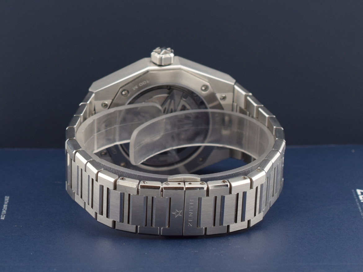 Blue Defy Skyline - Like new 2022