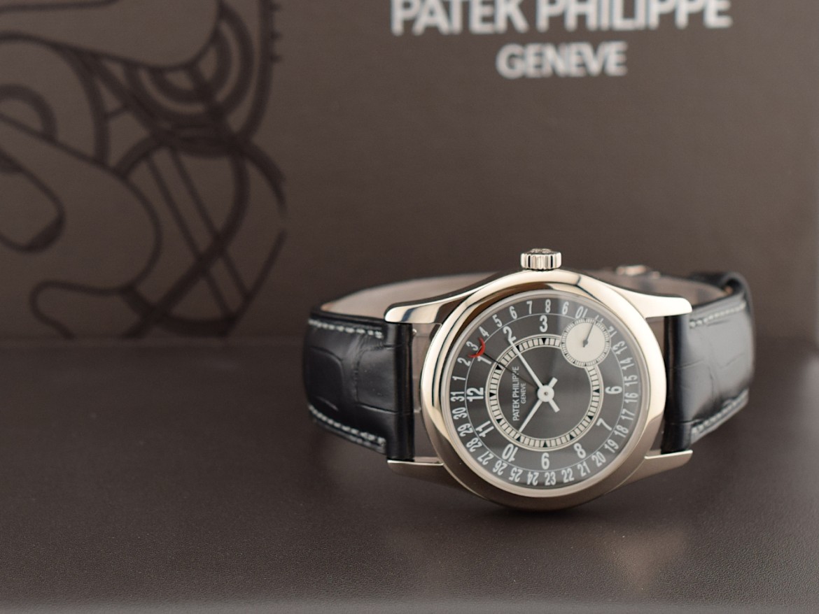 White Gold Black Dial Rare 6000G-001