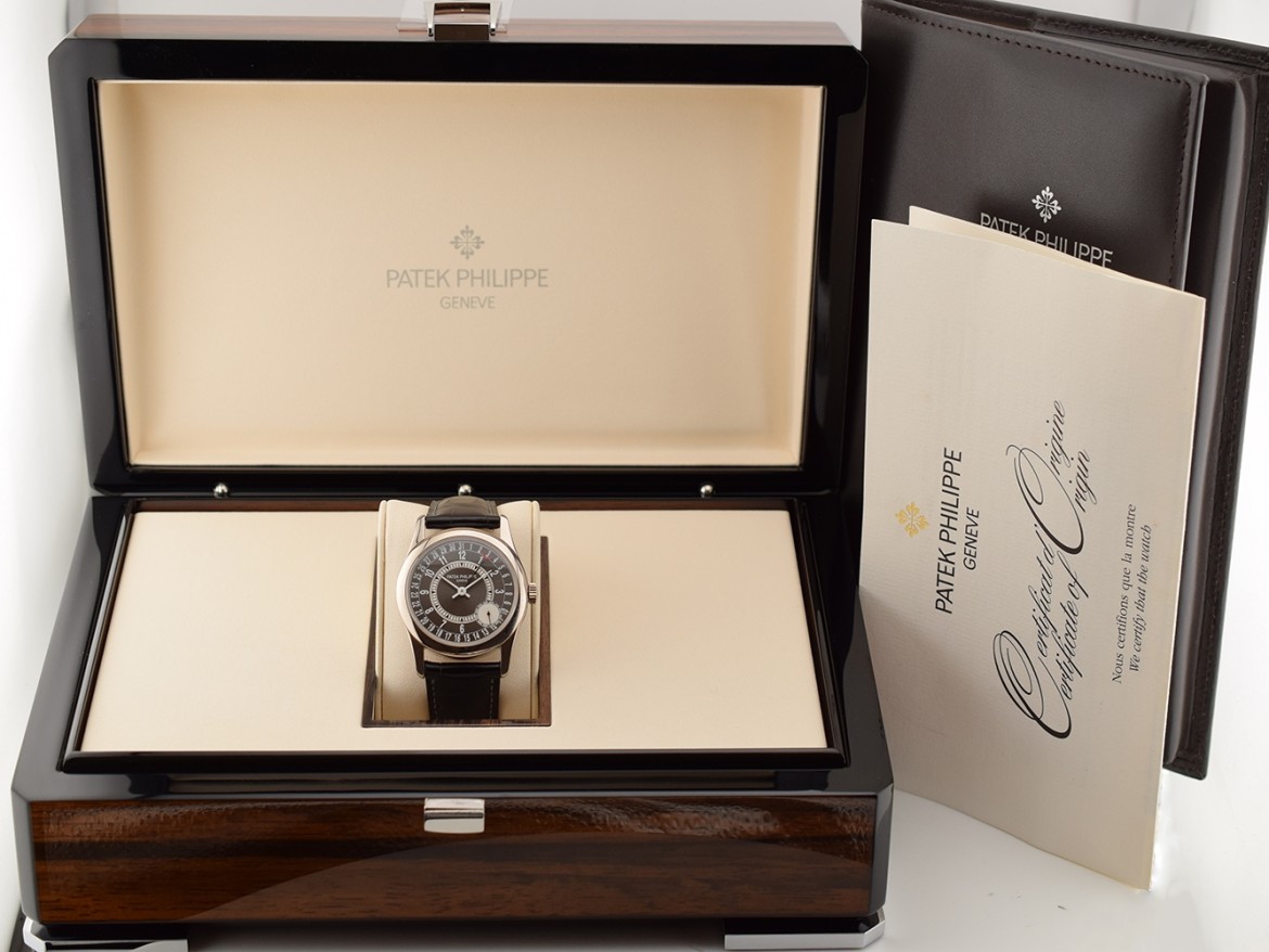 White Gold Black Dial Rare 6000G-001