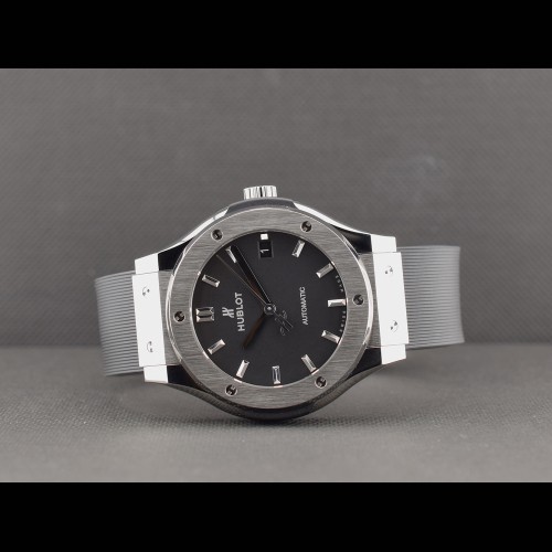 Classic Fusion 38mm black dial