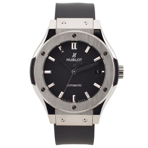 Classic Fusion 38mm black dial