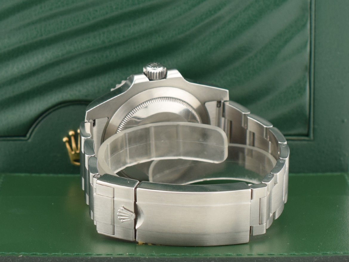 116610LV "Hulk" - Like New 2014