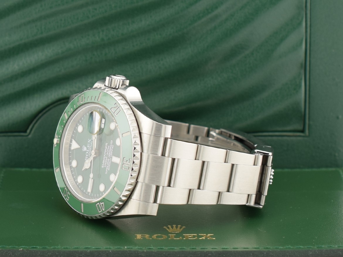116610LV "Hulk" - Like New 2014