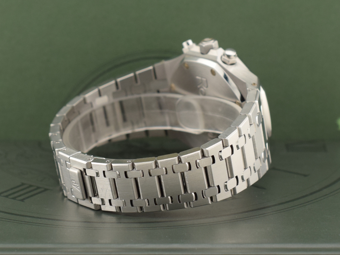 39mm Chronograph Blue Dial Full Set