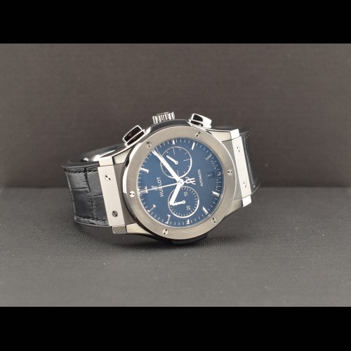 Classic Fusion Chronograph 42mm  541.NX.1171.LR  Like New