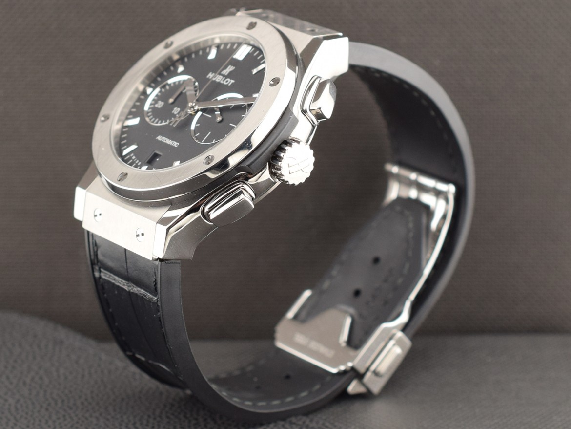 Classic Fusion Chronograph 42mm  541.NX.1171.LR  Like New