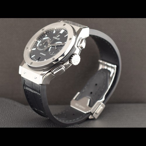 Classic Fusion Chronograph 42mm  541.NX.1171.LR  Like New