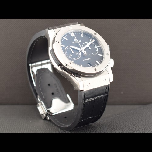 Classic Fusion Chronograph 42mm  541.NX.1171.LR  Like New