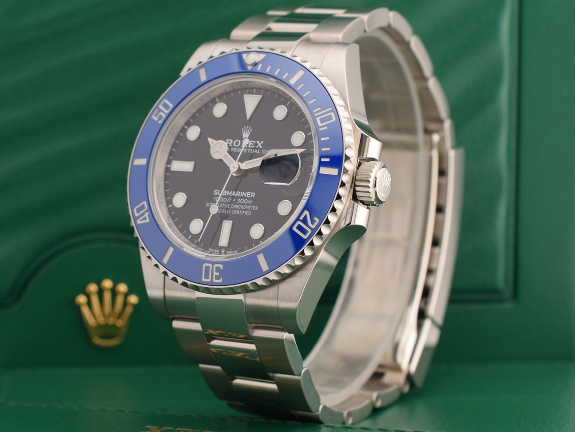 126619LB White Gold Black & Blue - New 2022