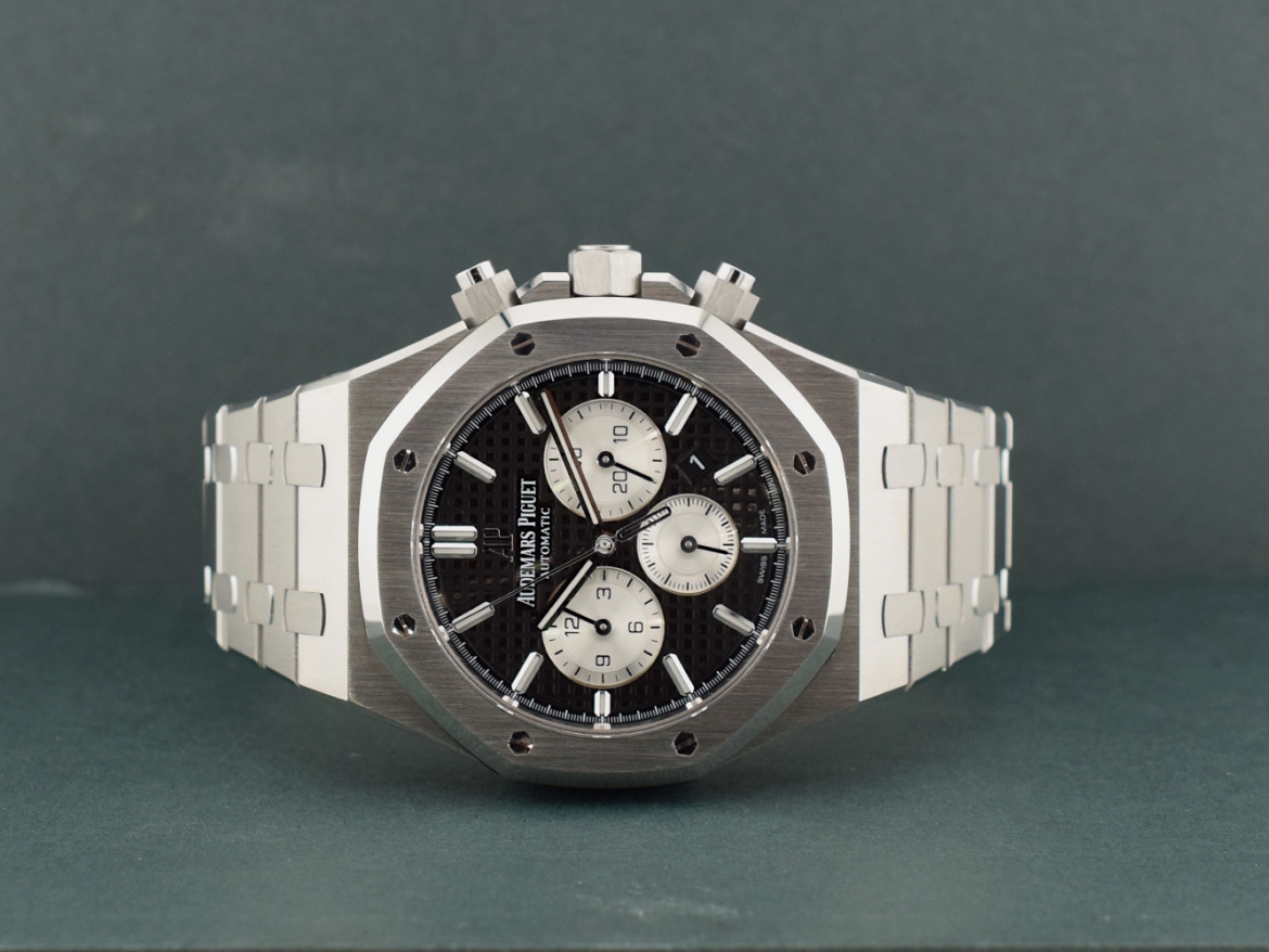 Chronograph Black Dial 26331ST Like New Full Set