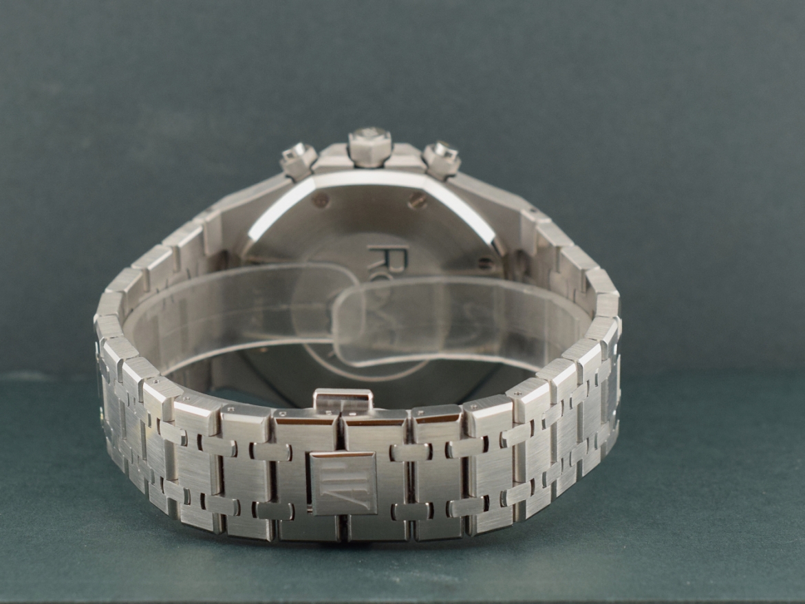 Chronograph Black Dial 26331ST Like New Full Set