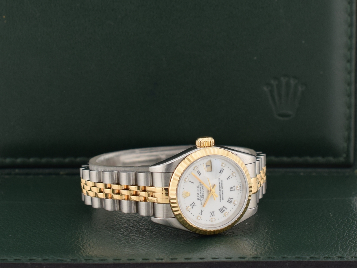 69173 White Roman Dial With Diamonds - Full Set 26mm