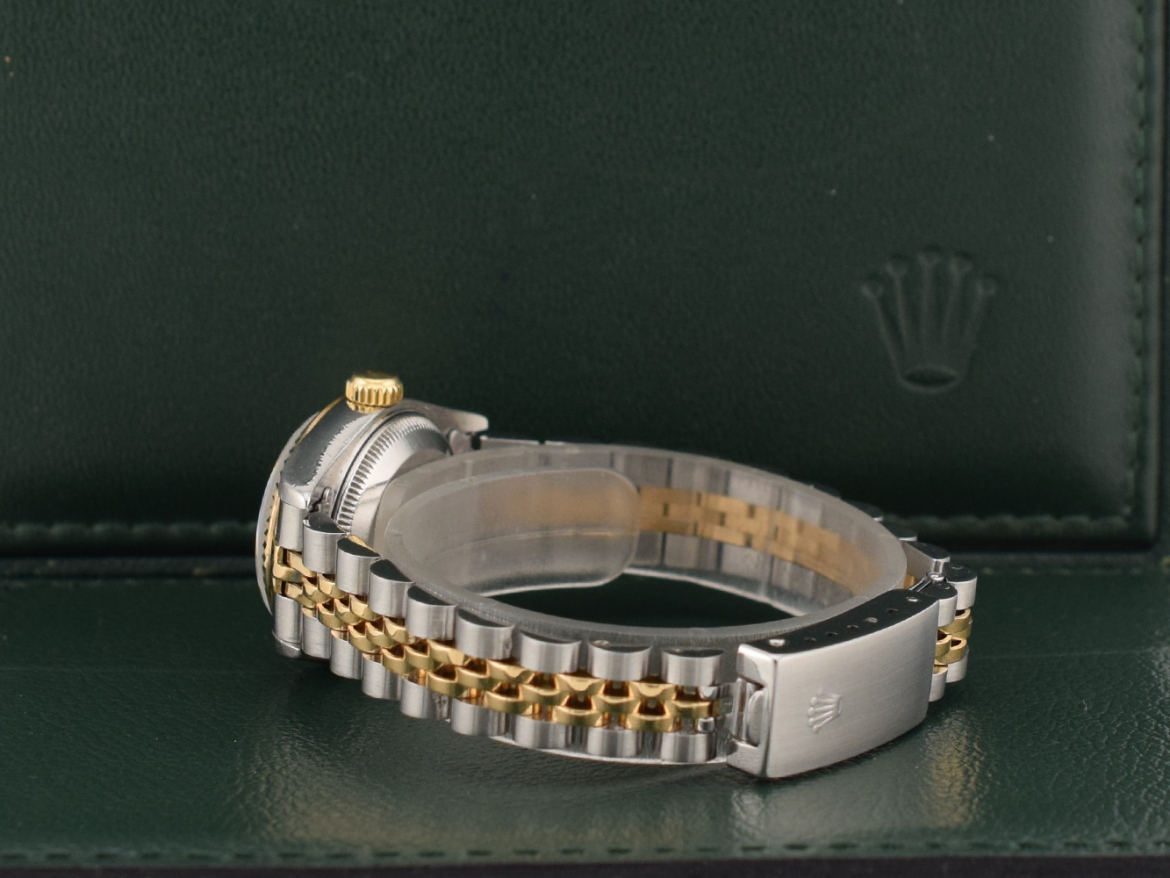 69173 White Roman Dial With Diamonds - Full Set 26mm