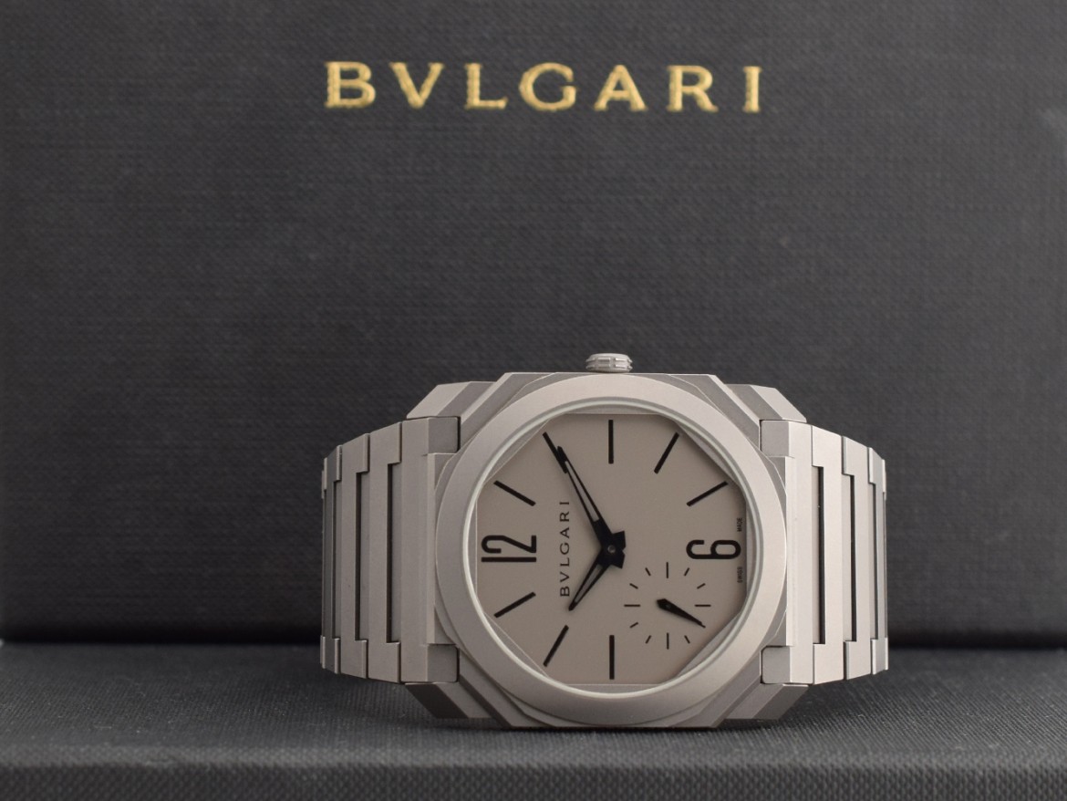 Octo Finissimo Extra Thin 40mm Automatic Titanium new