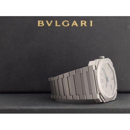 Octo Finissimo Extra Thin 40mm Automatic Titanium new