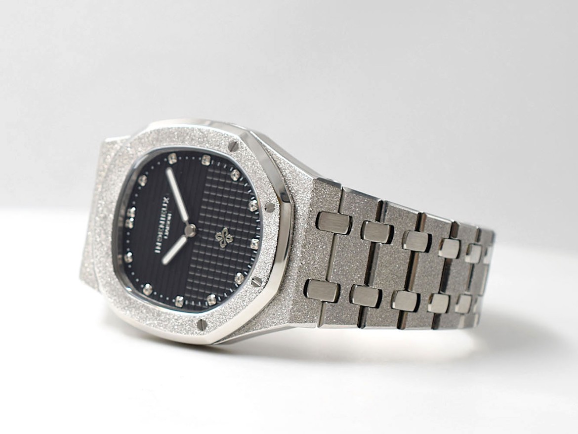 Genius Genta FROST BLACK GUILLOCHÉ DIAMOND DIAL