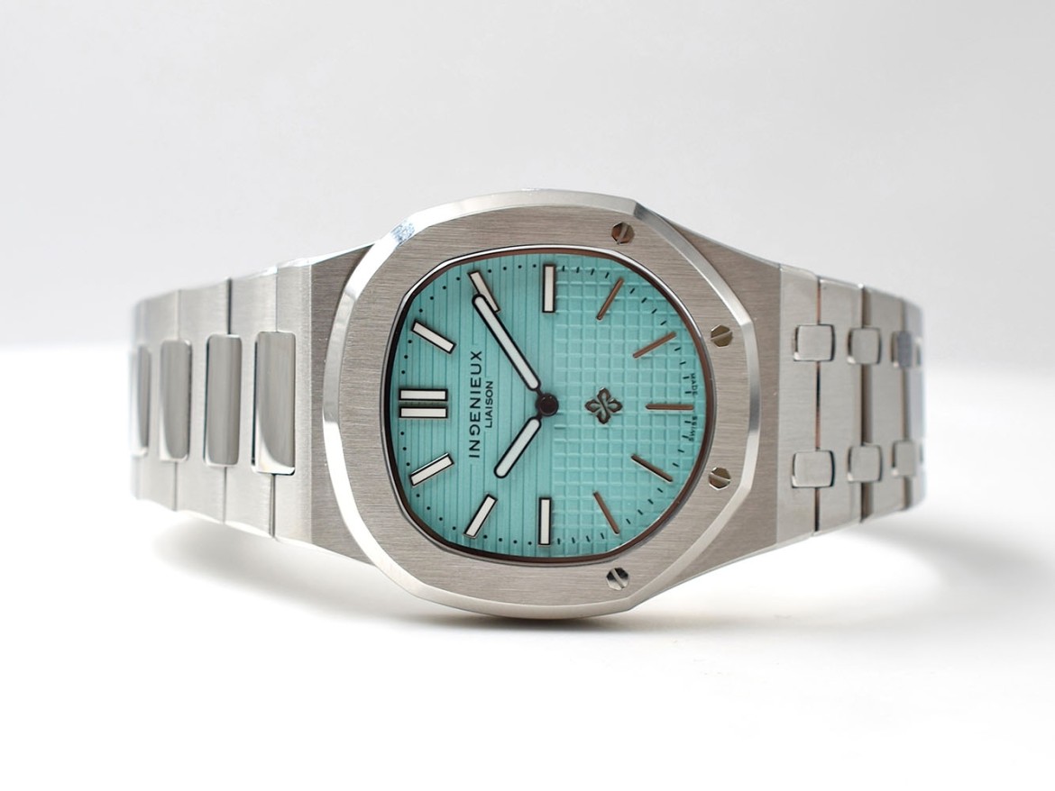 Turquoise Dial Limited 99pz