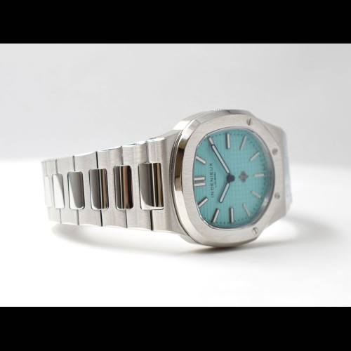Turquoise Dial Limited 99pz