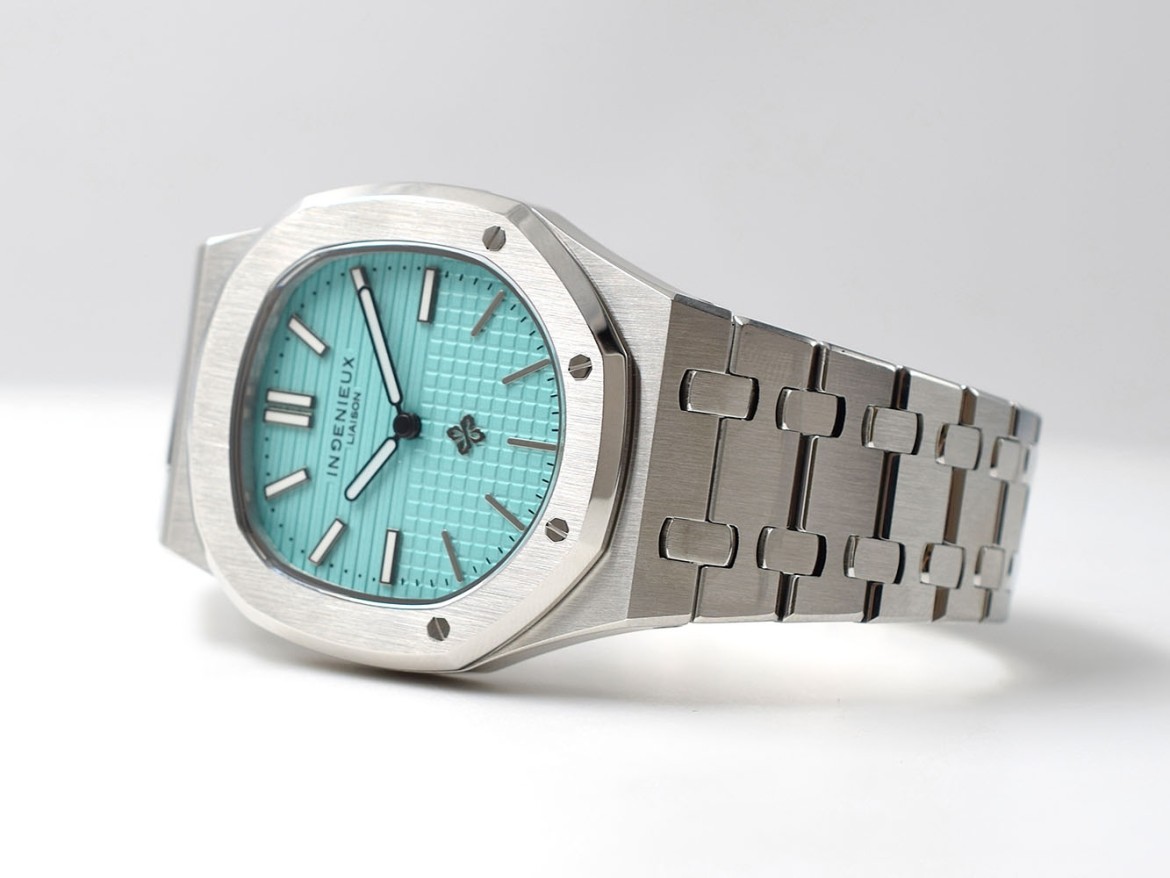 Turquoise Dial Limited 99pz