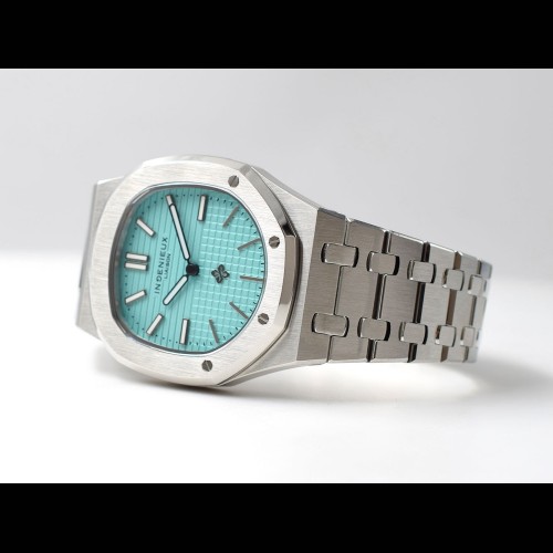 Turquoise Dial Limited 99pz